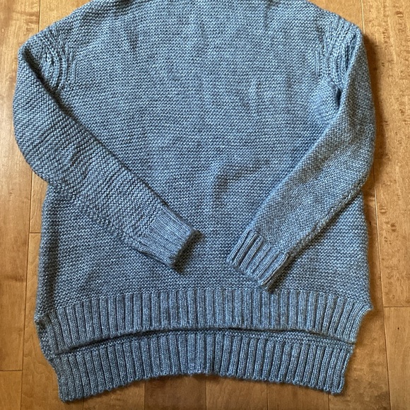 Zara Women’s Turtleneck Oversized Sweater Sz Medium - Picture 4 of 6